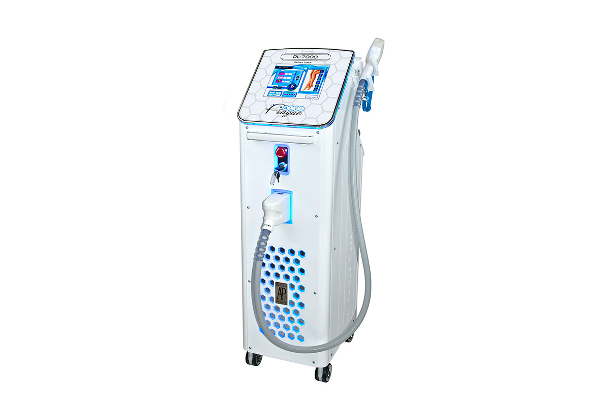 Диодный лазер для эпиляции DL-7000 UltraPuls